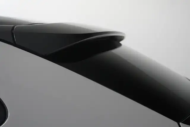 Porsche Cayenne view 6