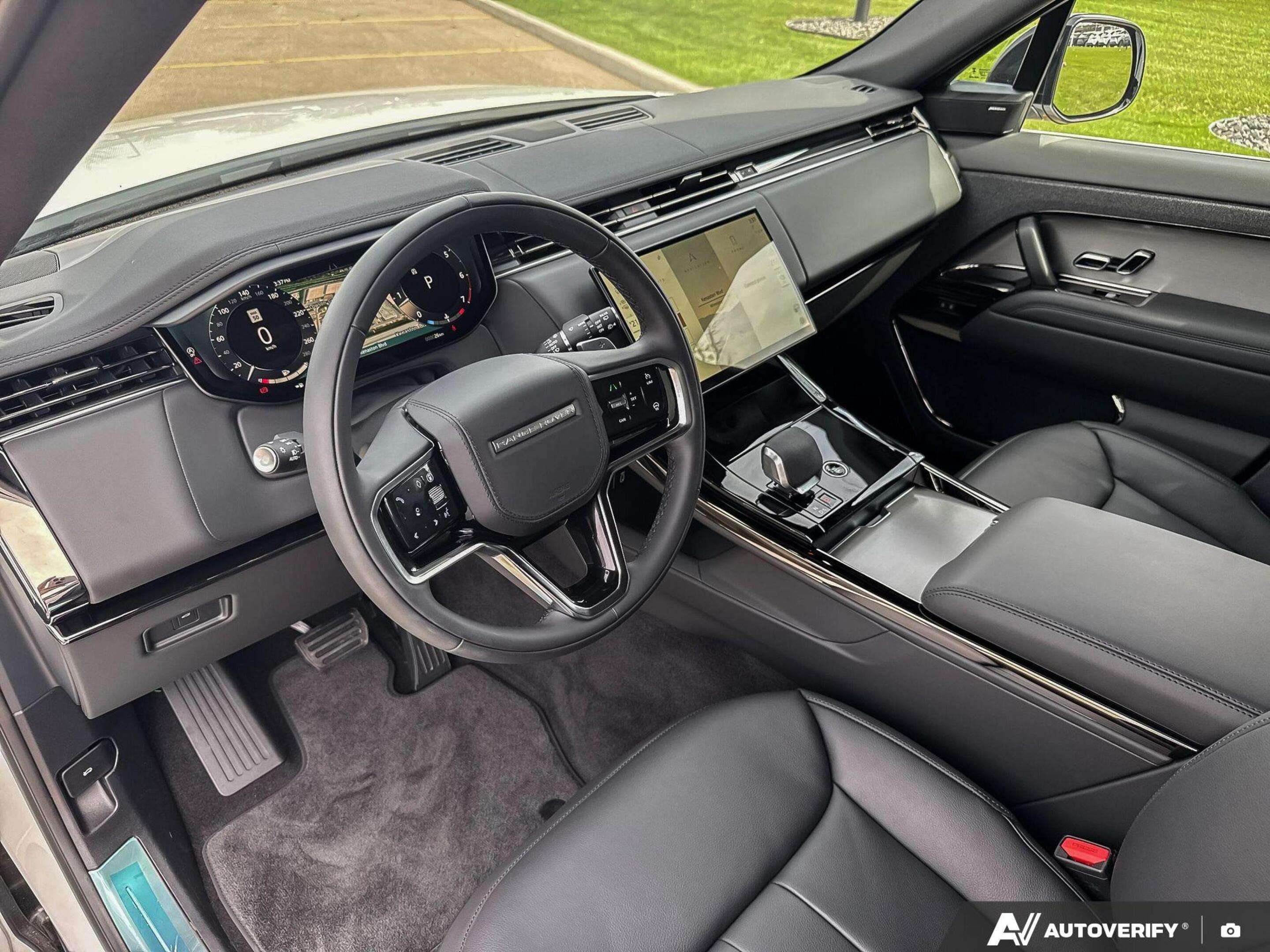 2026 Land Rover Range Rover Sport P360 S thumb 12
