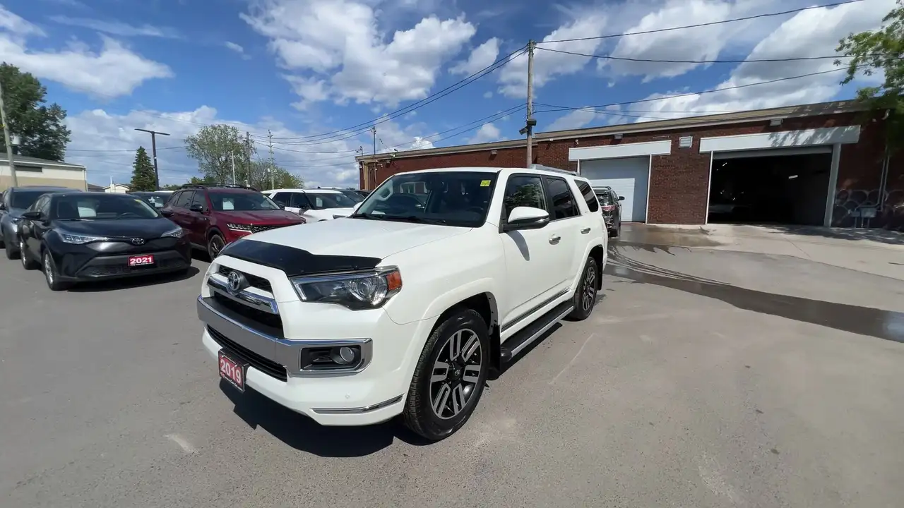 Toyota 4-Runner снимка Toyota 4-Runner