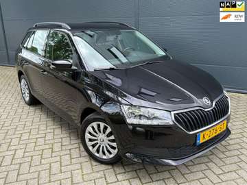 Combi 1.0 TSI Active/Carplay/Airco/cruise/parkeers