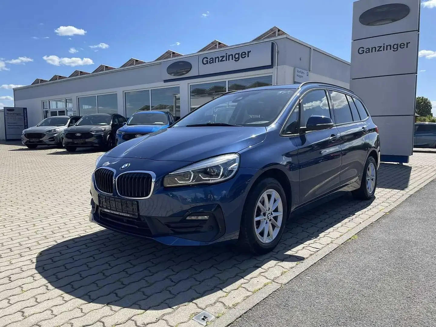 BMW 216 d Gran Tourer Advantage, GARANTIE+AHK+LED+NAVI+PDC Blauw - 1