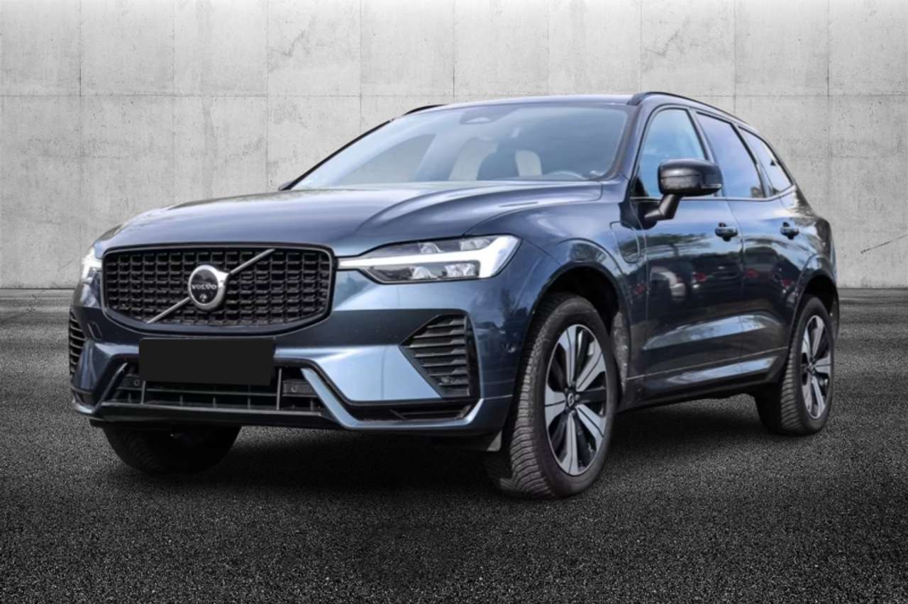 Volvo XC60 T6 Recharge Plug-in Hybrid AWD automatico Plus Dar