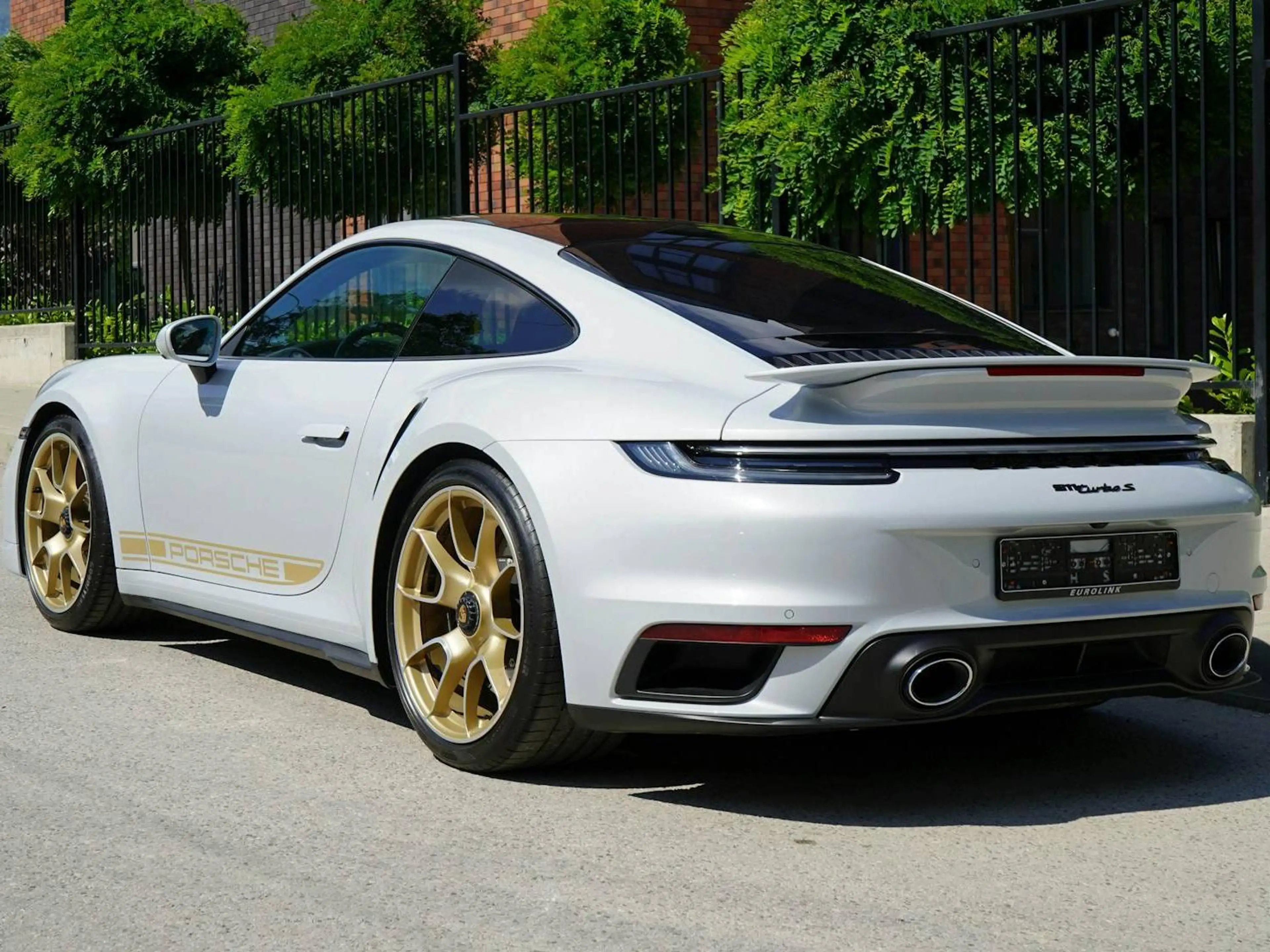Porsche 911 Turbo S — photo 5
