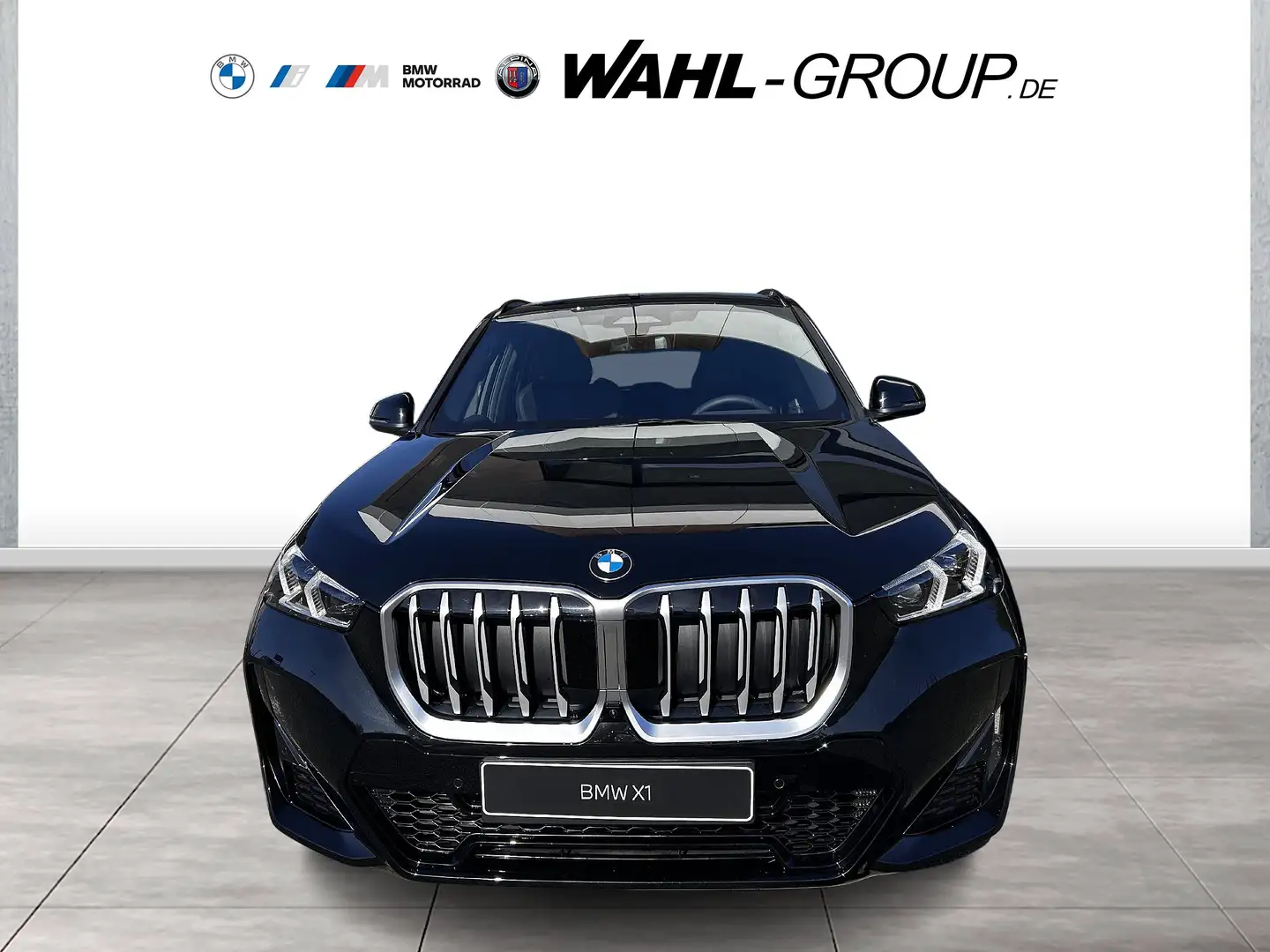 BMW X1 xDrive23d M Sport Panorama AHK HarmanKardon HeadUp Nero - 2