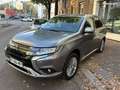 Mitsubishi Outlander hybride 230 cv Gris - thumbnail 2