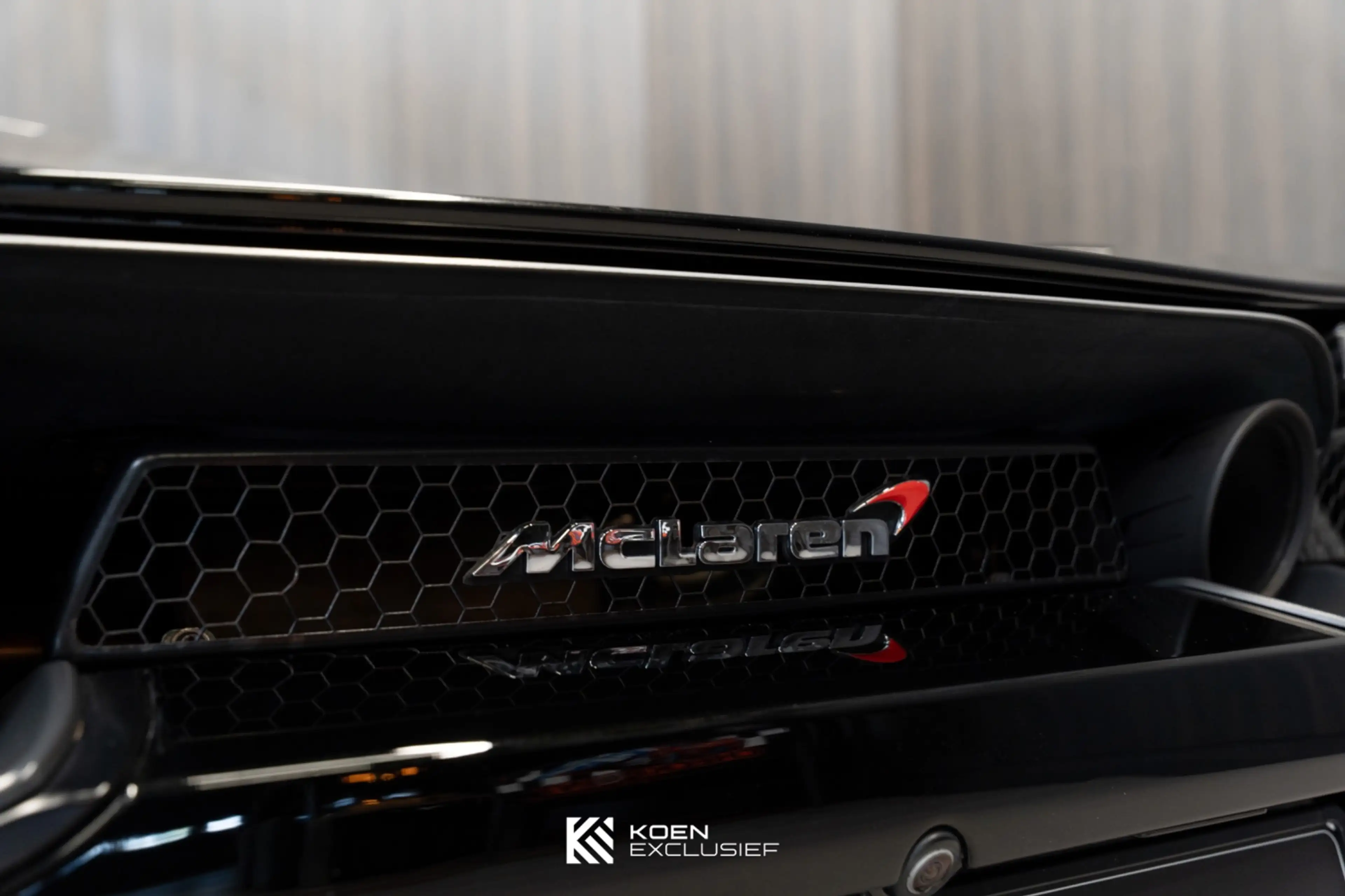 McLaren 720S 4.0 V8 — photo 40