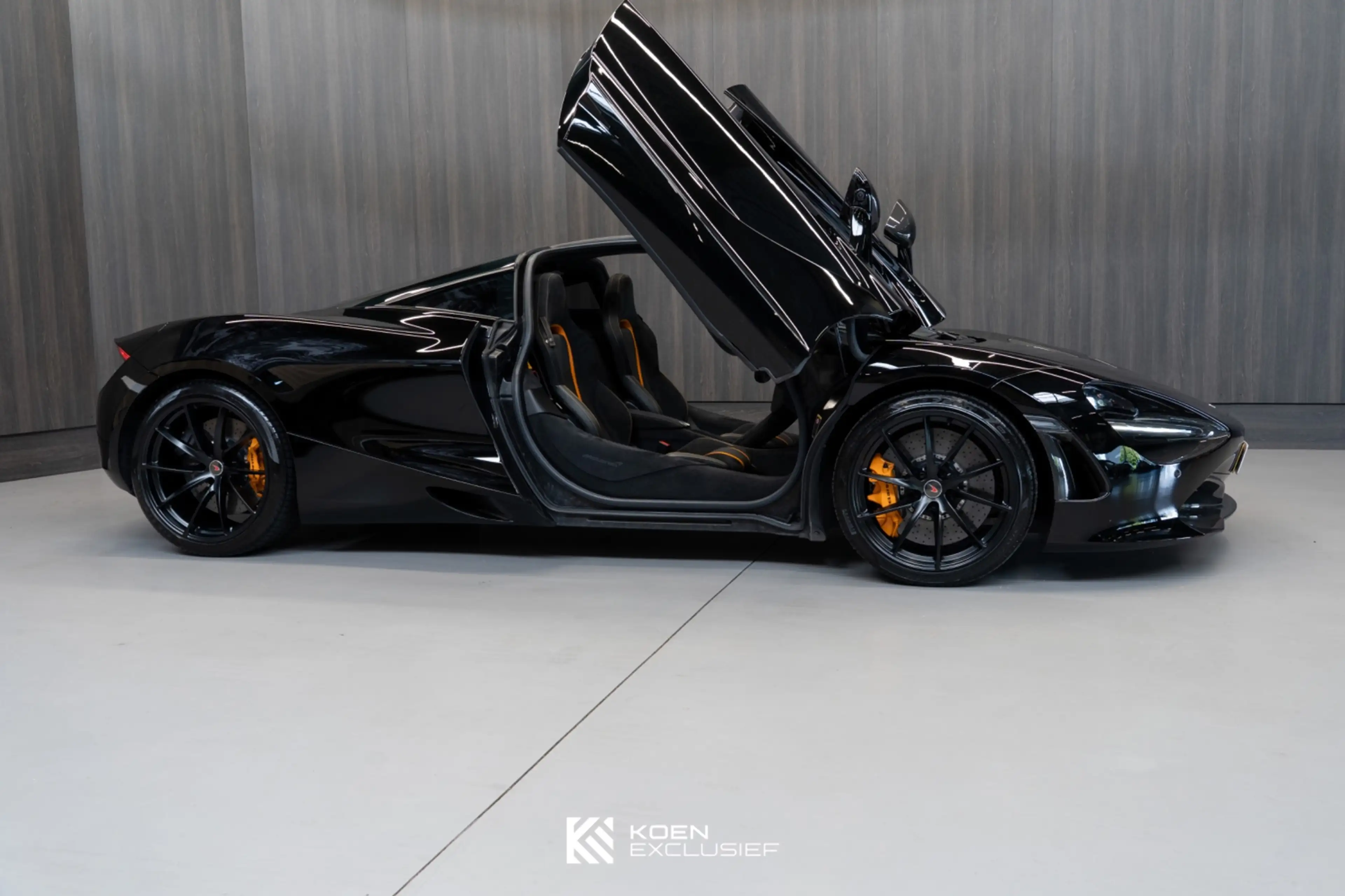 McLaren 720S 4.0 V8 — photo 4