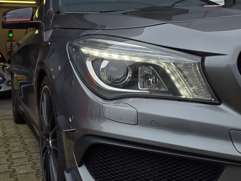 Mercedes-Benz CLA 45 AMG 4MATIC Edition 1 / PANO / CARPLAY / CAMERA / ALCAN — photo 5