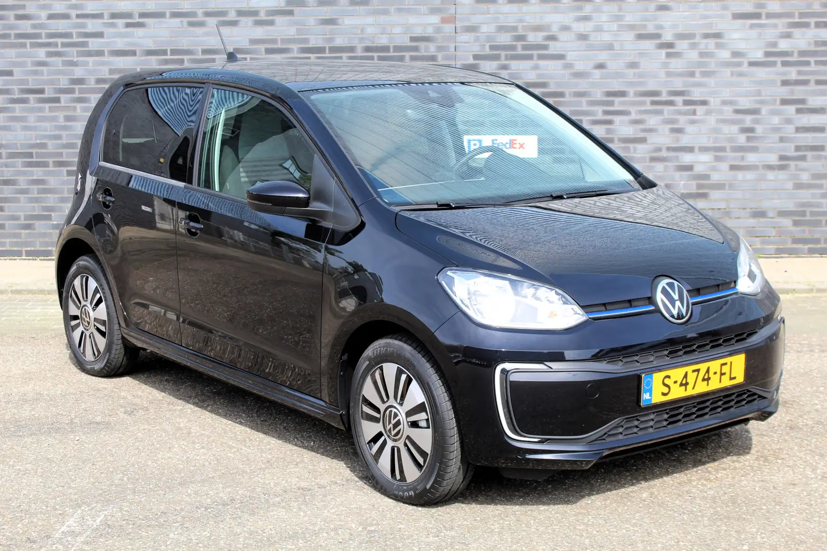 Volkswagen e-up! INCL. € 2000 SUBSIDIE Style I VOL EXTRA'S I PRIJS Negro - 1