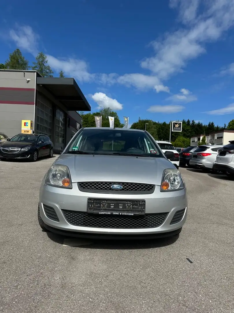 Ford Fiesta Fun X Argent - 1