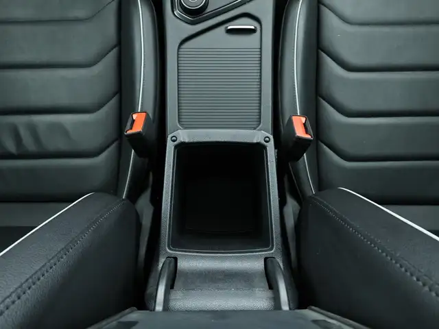 Volkswagen Tiguan view 14