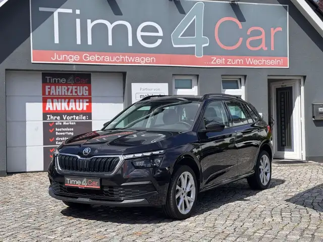 Skoda Kamiq 1.6 TDI Style LED Pano SHZ LKHZ PDC CarPla