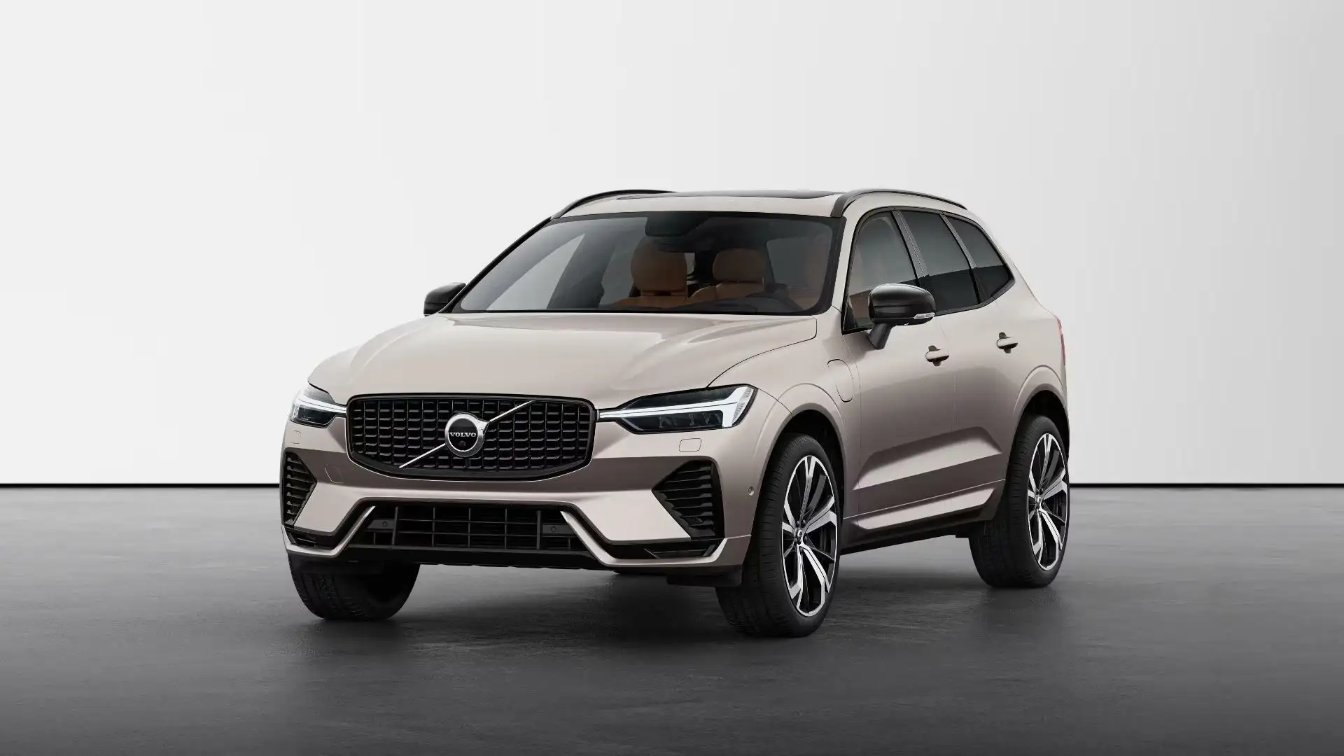 Volvo XC60 2.0 Recharge T6 AWD Ultra Dark Direct Leverbaar! Zilver - 2
