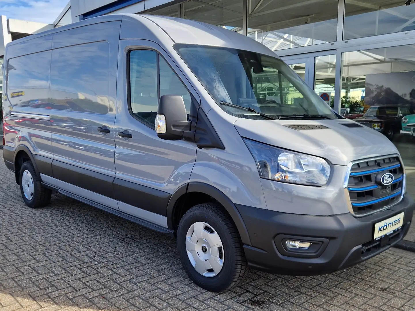 Ford E-Transit e-Transit 350 L3H2 89kWh Lkw HA Trend Szary - 2