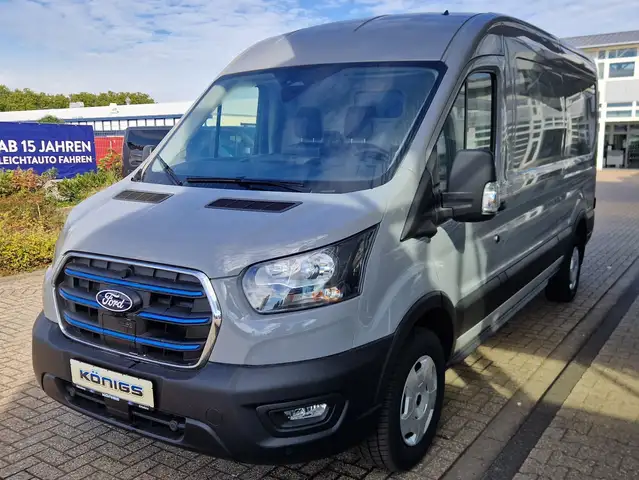 Ford E-Transit e-Transit 350 L3H2 89kWh Lkw HA Trend