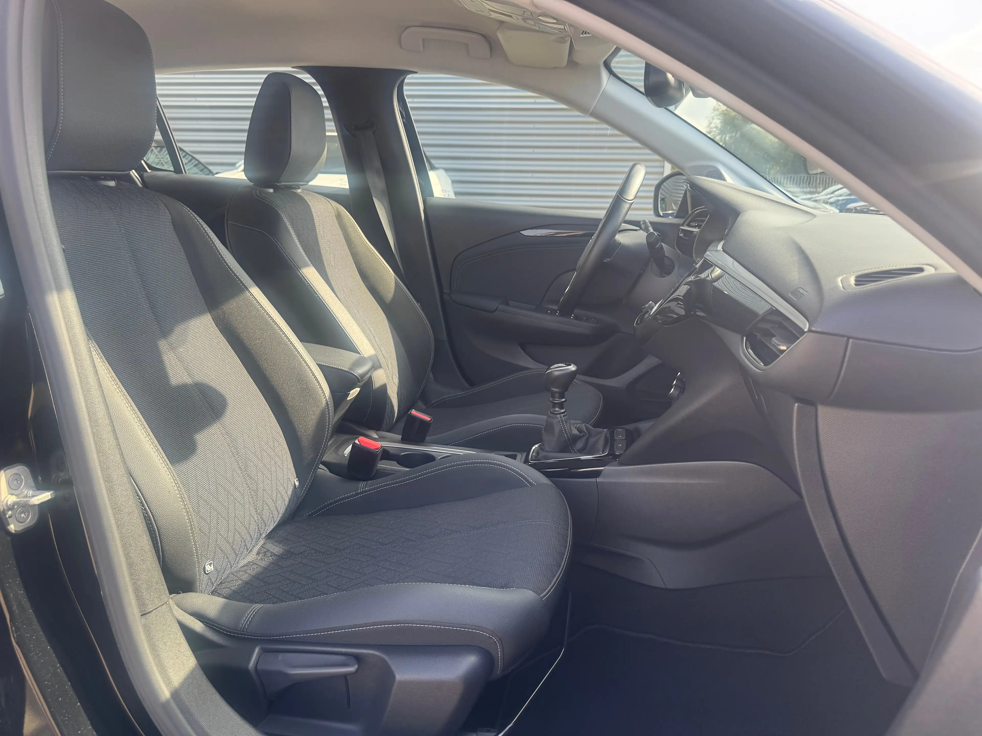 Opel Corsa 1.2 TURBO 100PK ELEGANCE / NAVI / LEDER / CLIMA / — photo 18