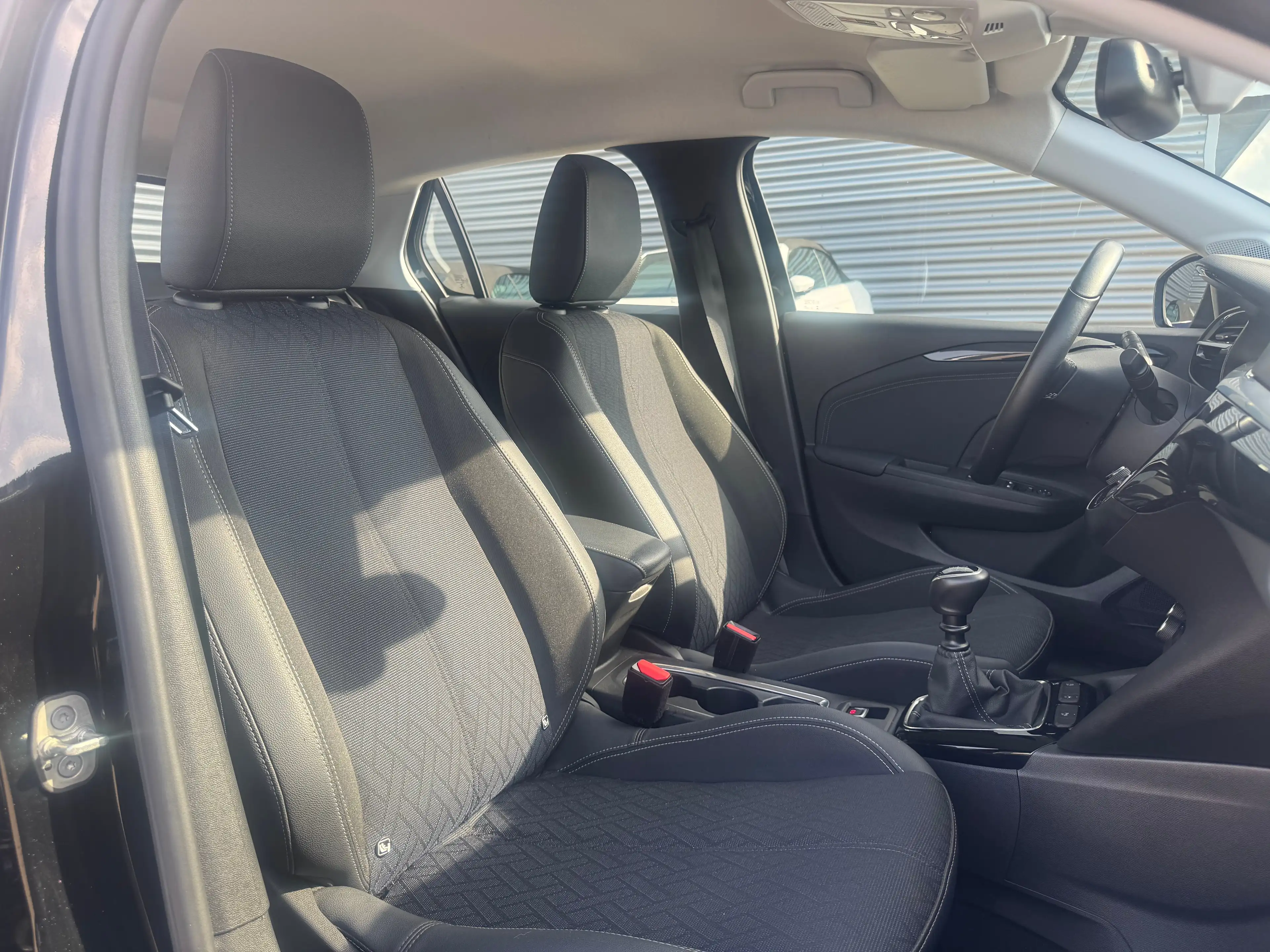 Opel Corsa 1.2 TURBO 100PK ELEGANCE / NAVI / LEDER / CLIMA / — photo 17