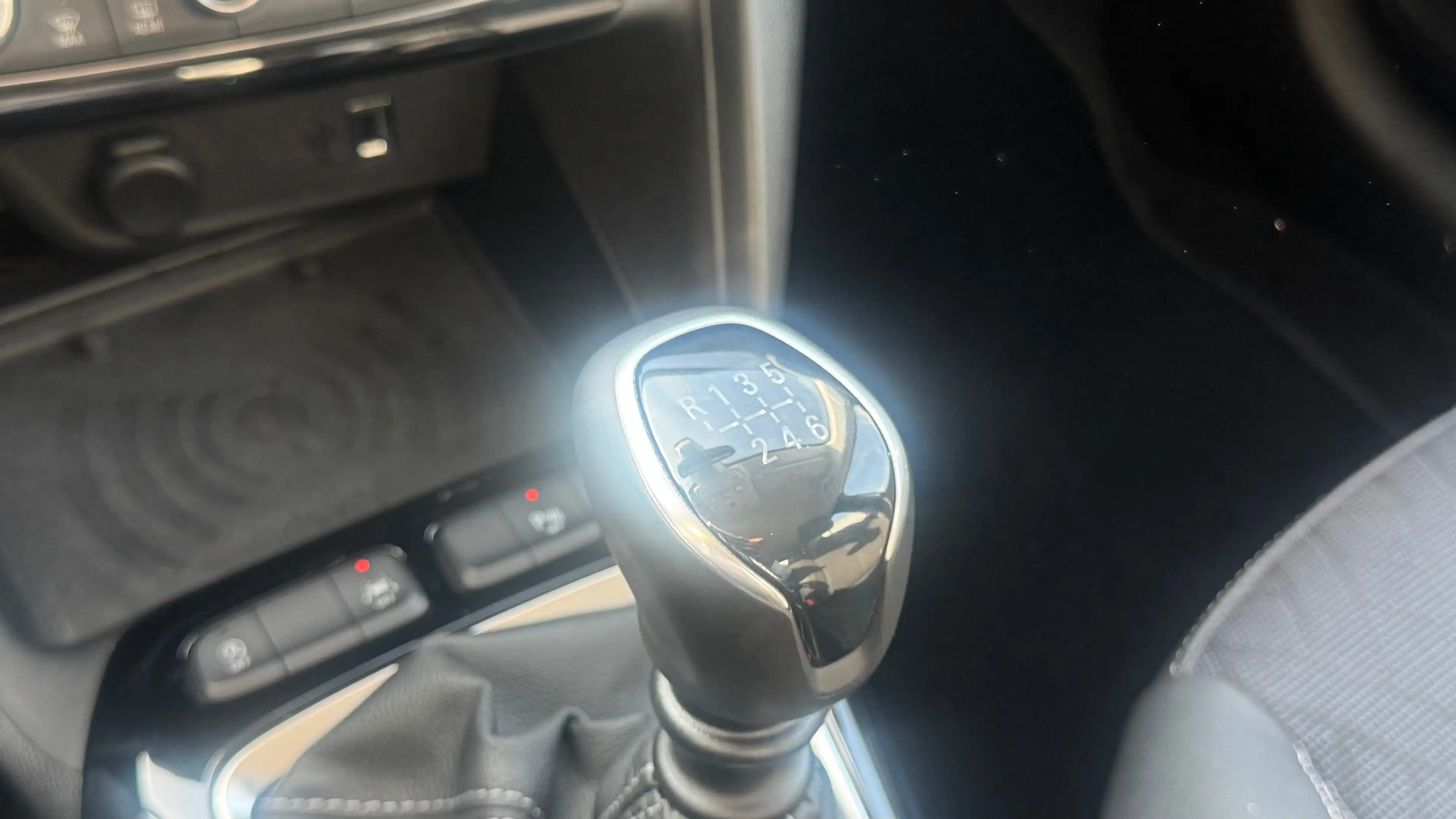 Opel Corsa 1.2 TURBO 100PK ELEGANCE / NAVI / LEDER / CLIMA / — photo 33
