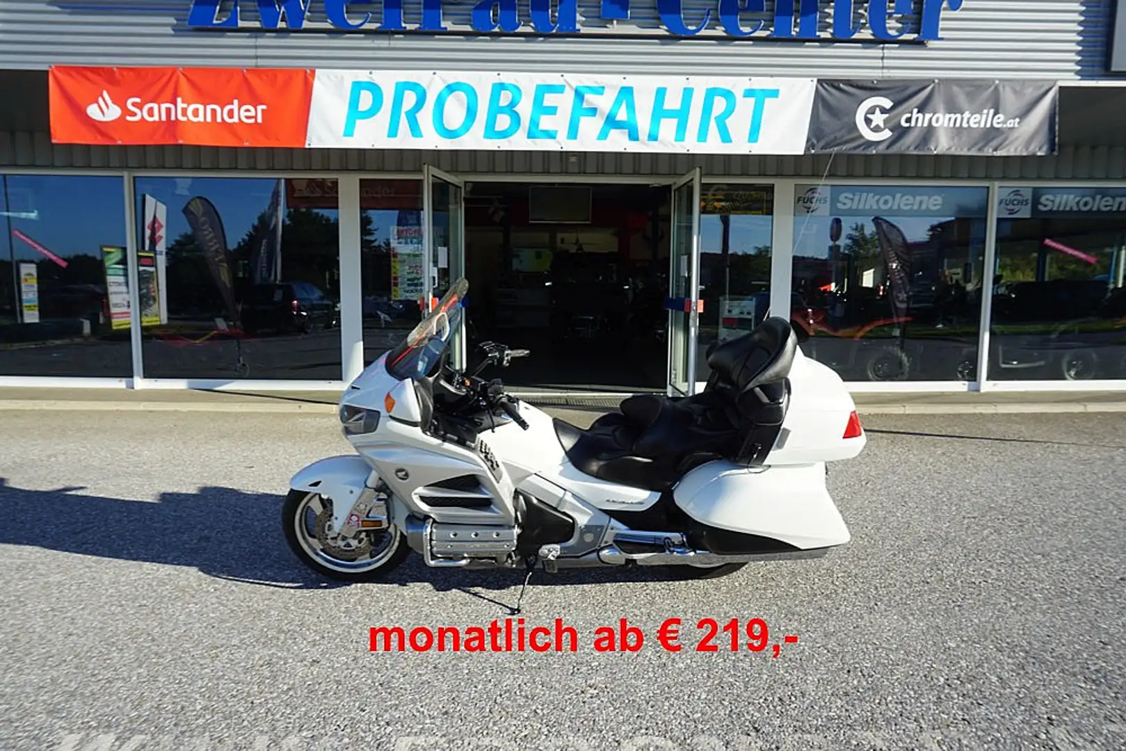Honda Gold Wing Goldwing GL 1800 Белый - 2