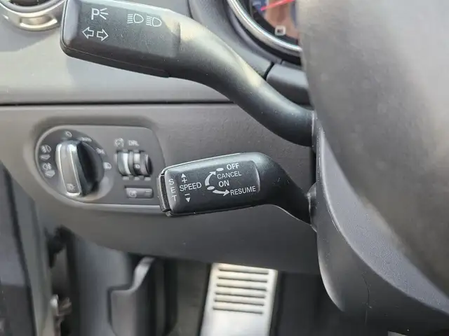 Audi TT view 15
