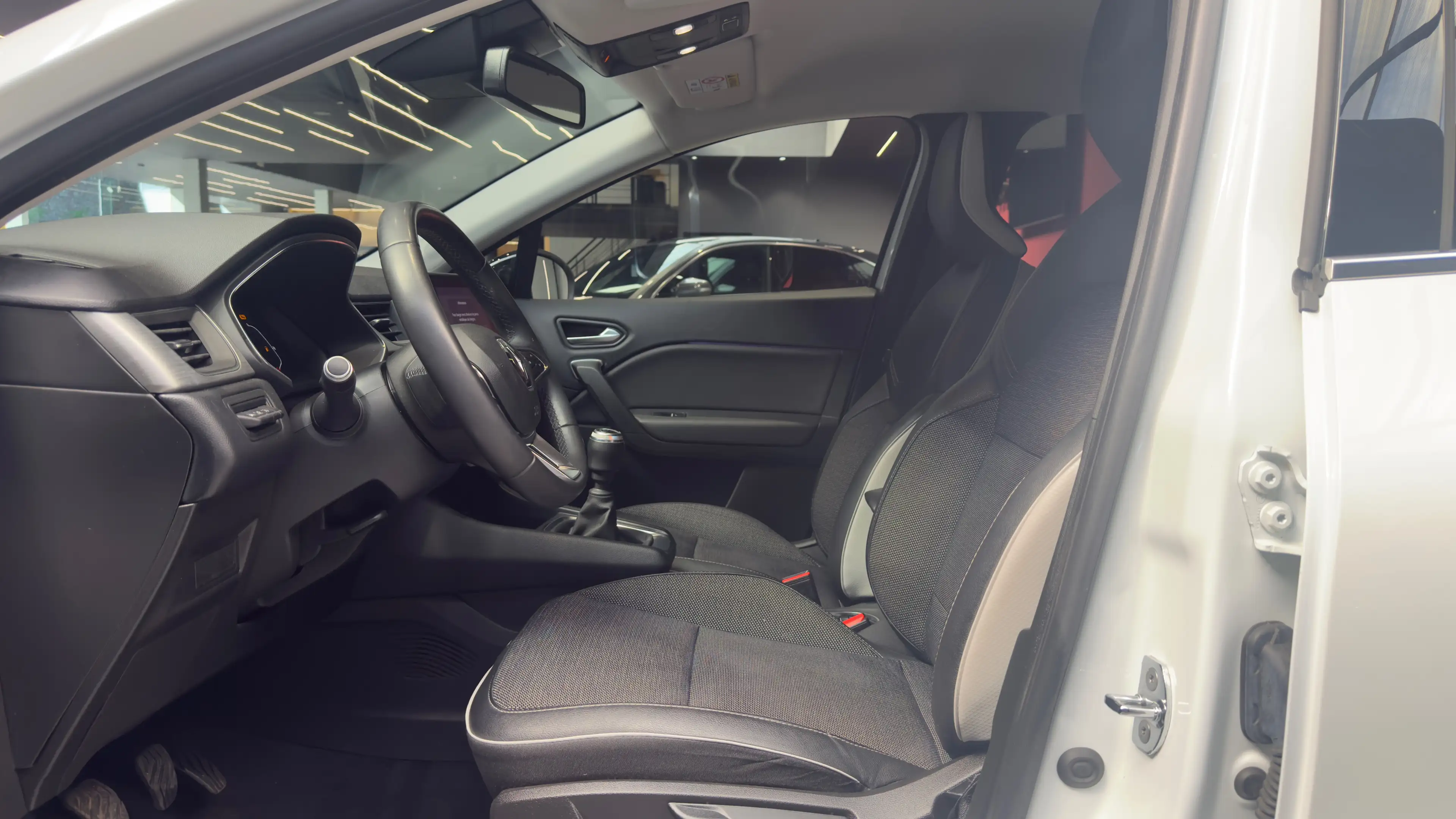 Renault Captur 1.5**GPS**CAMERA**GARANTIE 12 MOIS — photo 10
