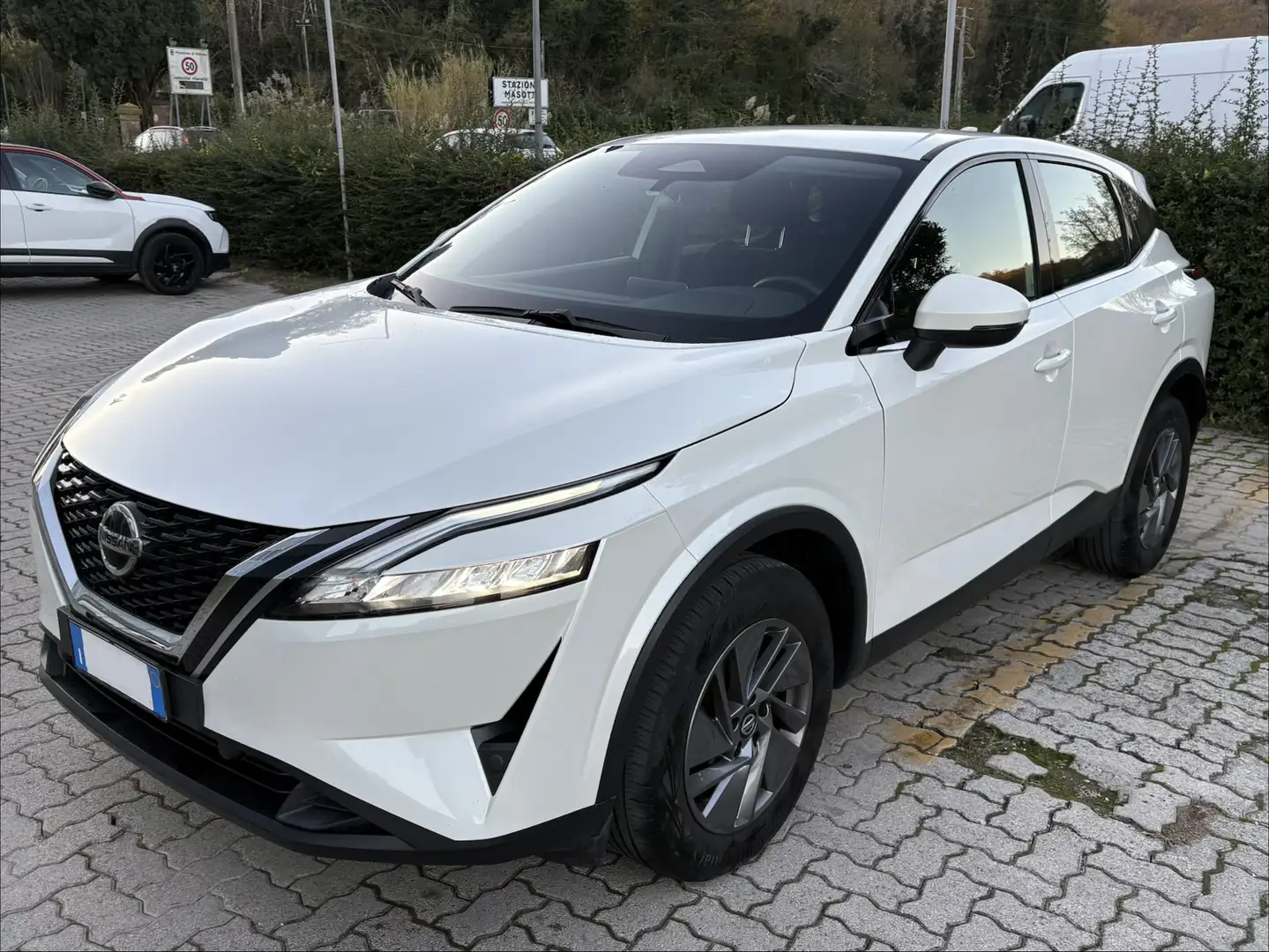 Nissan Qashqai Qashqai III 2021 1.3 mhev Acenta 2wd 140cv Negro - 1