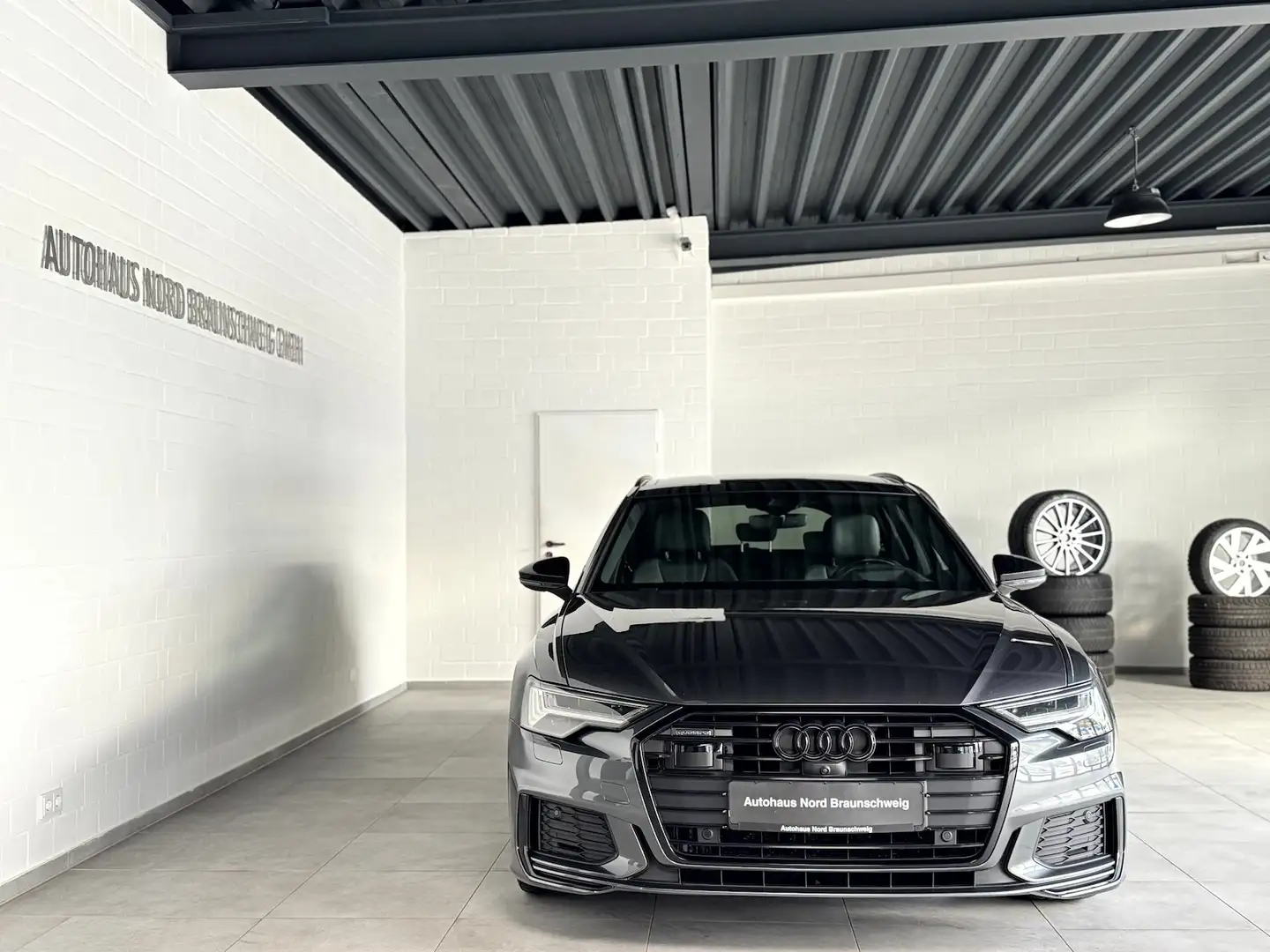 Audi A6 Avant 40 TDI Quattro S Line*Matrix*B&O*Pano* Grau - 2