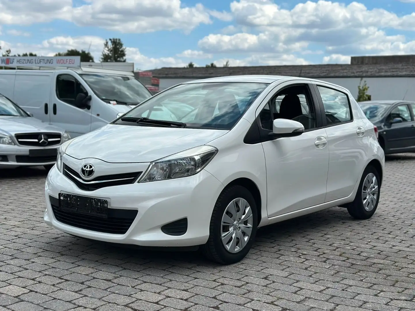 Toyota Yaris Life Klima*Multifunktionslenkrad* Weiß - 1