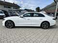 Mercedes-Benz E 300 E 300e EQ AVANTGARDE DISTRONIC KEYGO 19" CARPLAY Wit - thumbnail 4