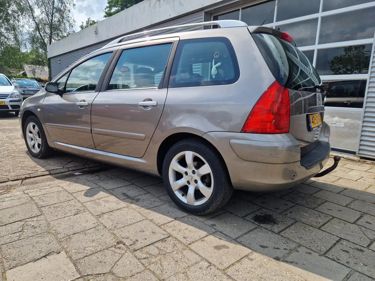 Peugeot 307 SW 1.6-16V Griffe Grijs - 2