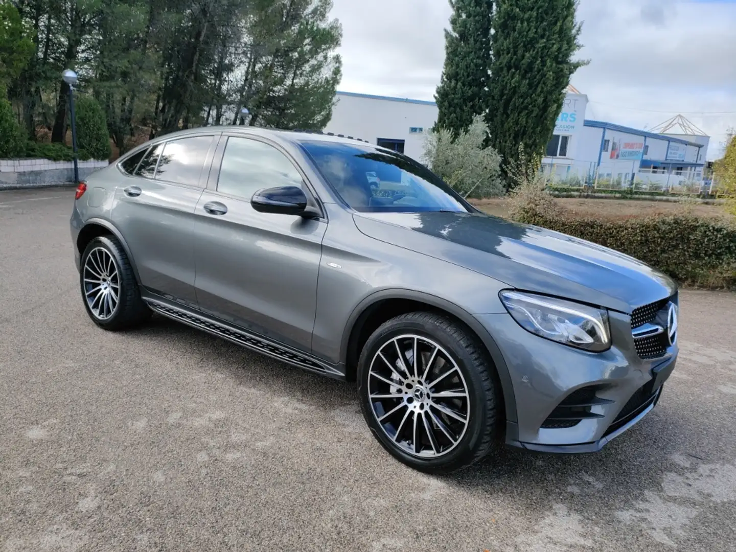 Mercedes-Benz GLC 200 Coupé 200d 4Matic 9G-Tronic Grau - 2