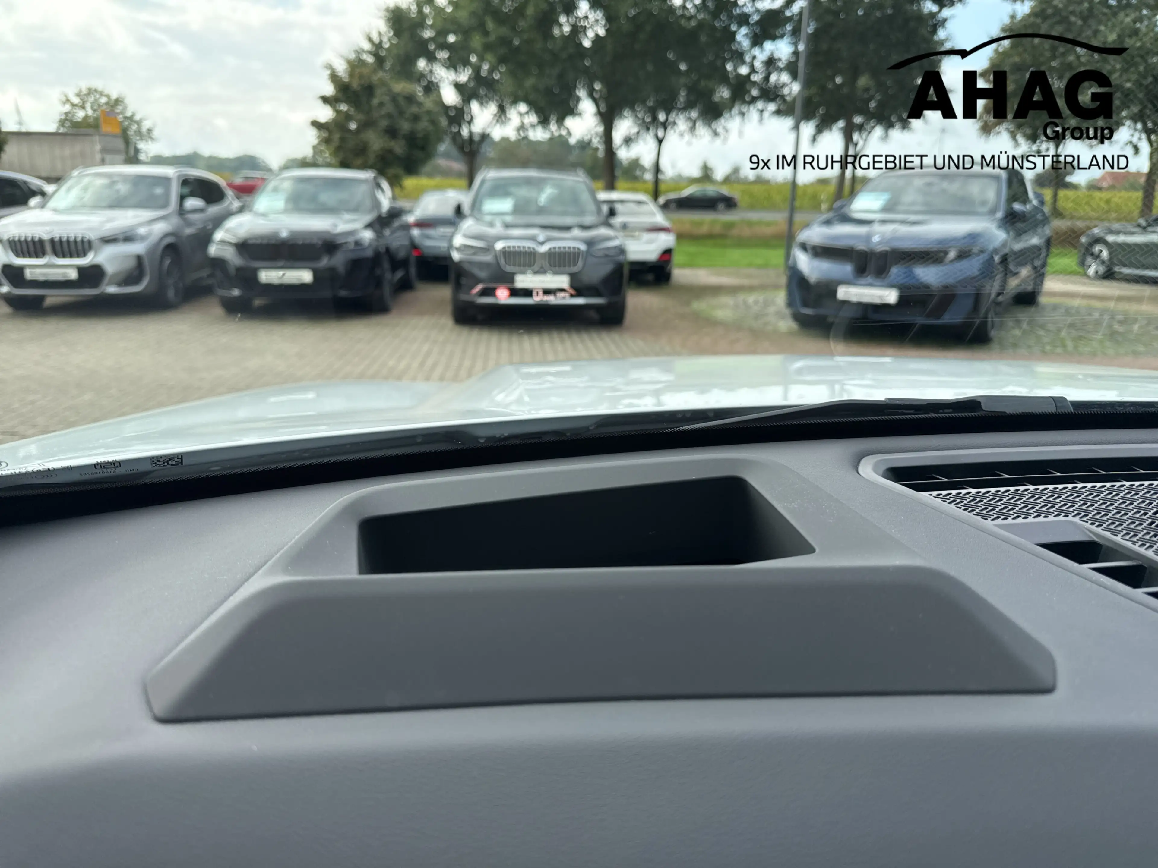 BMW iX1 xDrive30 M Sport Pro Head-Up 360° adapt.Fahrwerk L — photo 15