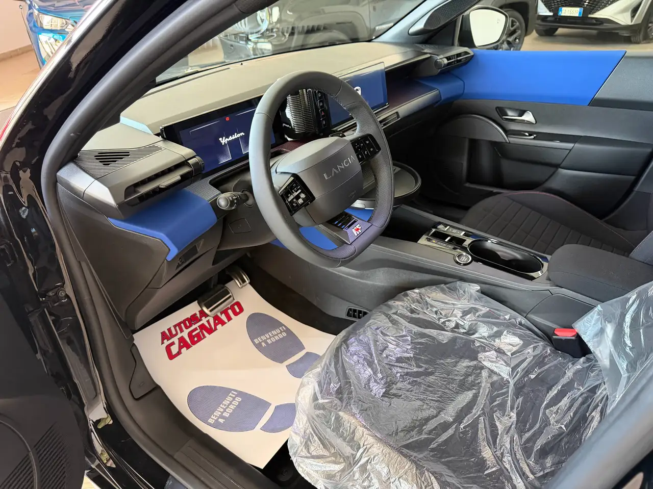 Lancia Ypsilon 2025 — фото 18