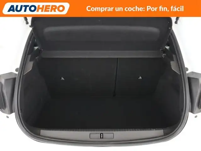 Peugeot 208 view 18