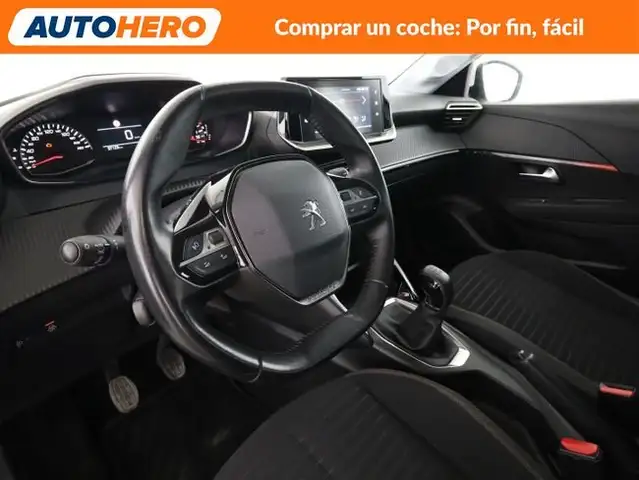 Peugeot 208 view 12