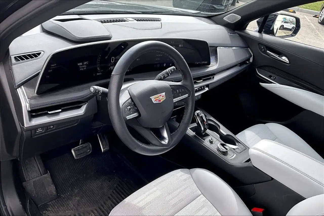 Cadillac XT4 снимка Cadillac XT4