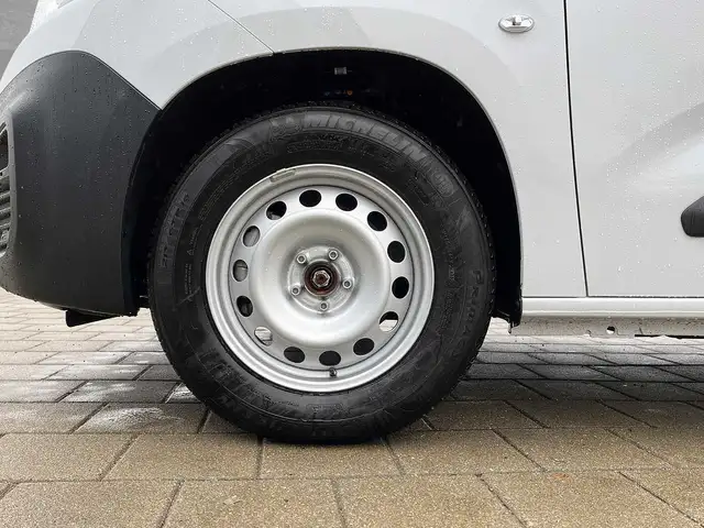 Citroen Berlingo view 9