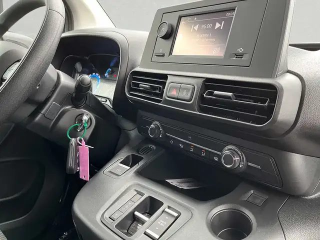 Citroen Berlingo view 4