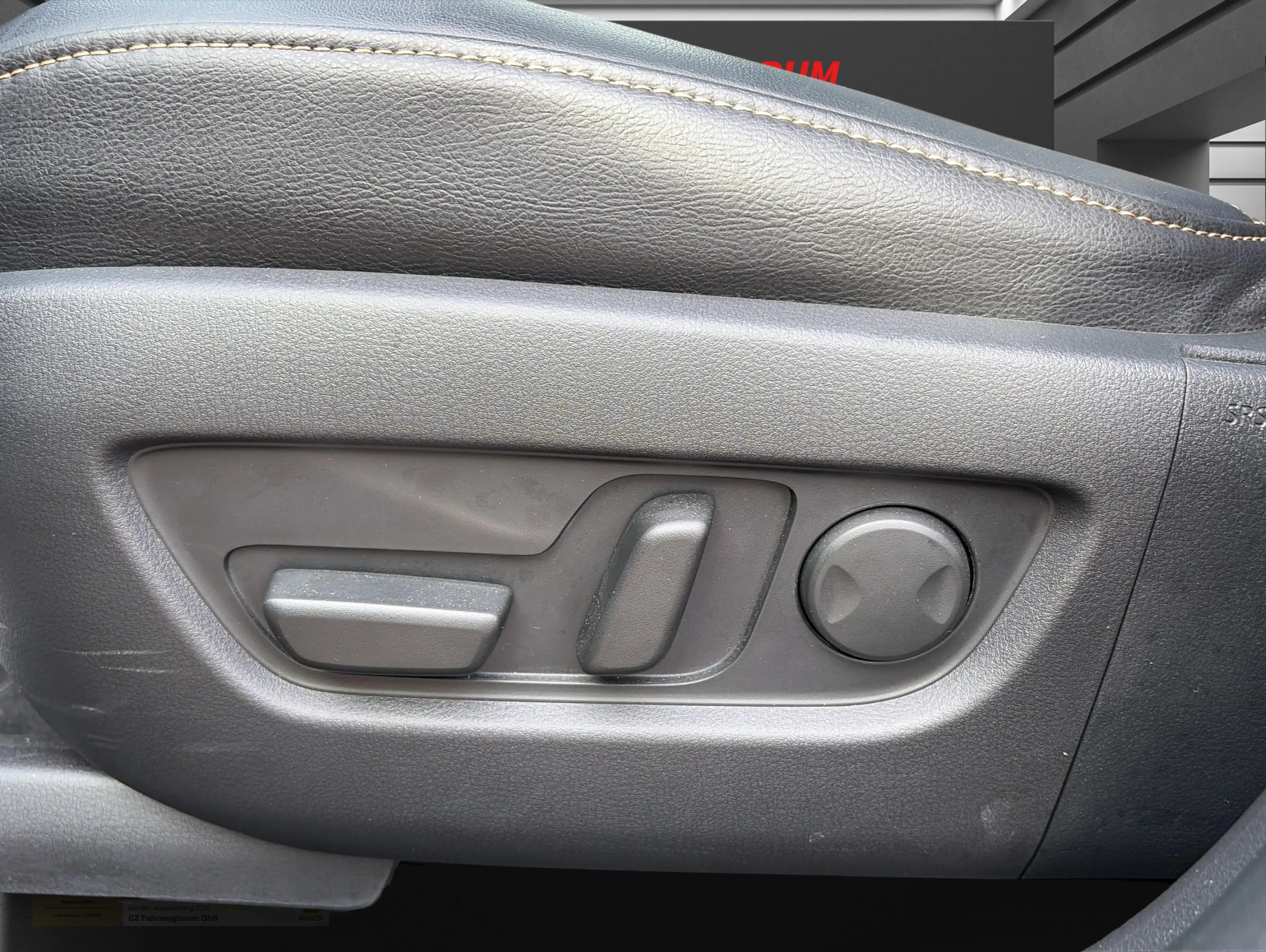 Mazda CX-60 Homura Plus Hybrid AWD CarPlay*LED*Pano — photo 13