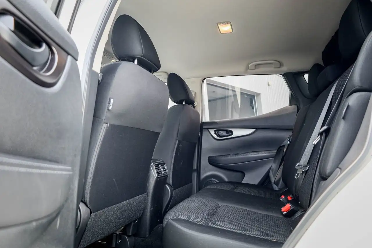 Nissan Qashqai снимка Nissan Qashqai