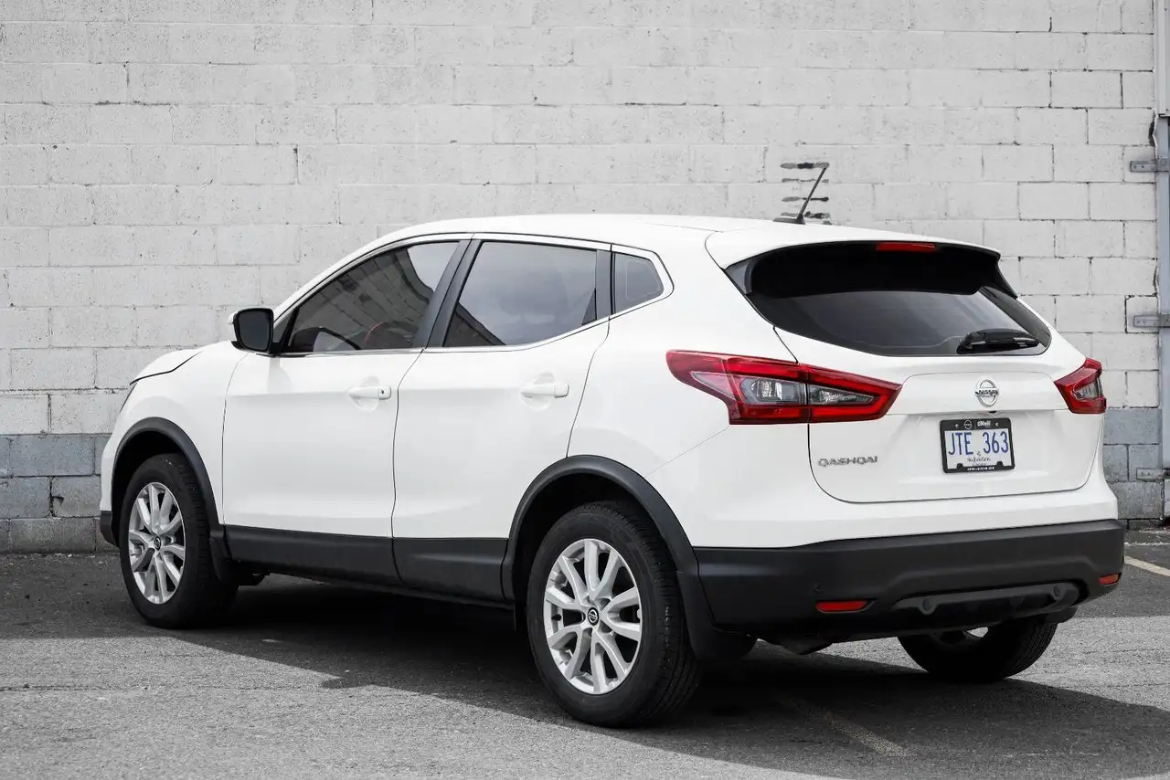 Nissan Qashqai снимка Nissan Qashqai