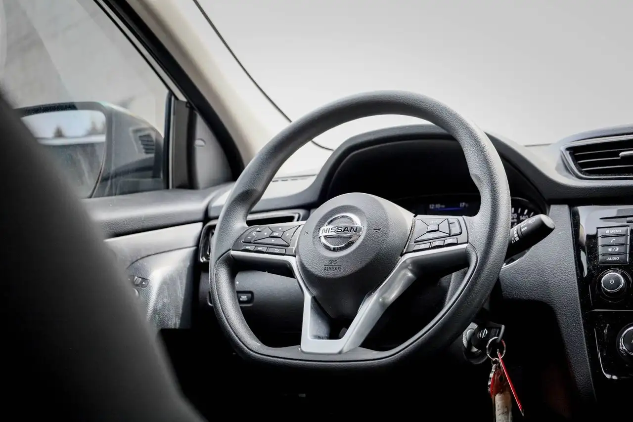 Nissan Qashqai снимка Nissan Qashqai