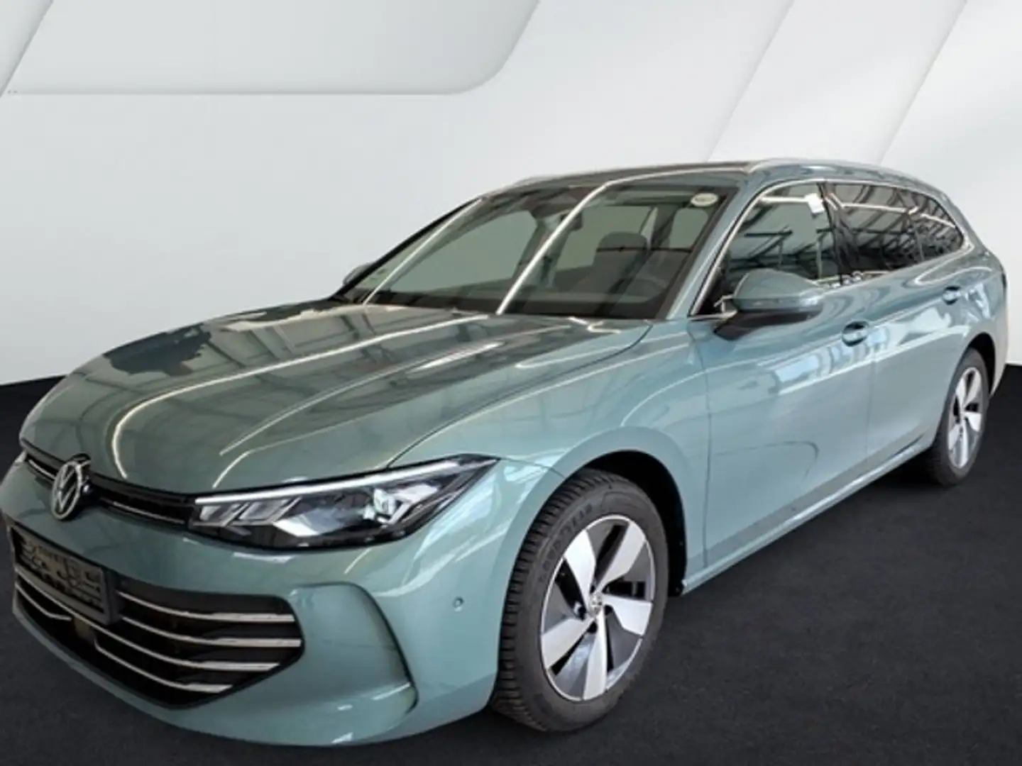 Volkswagen Passat Variant 1.5 TSI DSG BUSINESS AHK NAVI IQ.DRIVE GJR AREA V Grün - 2