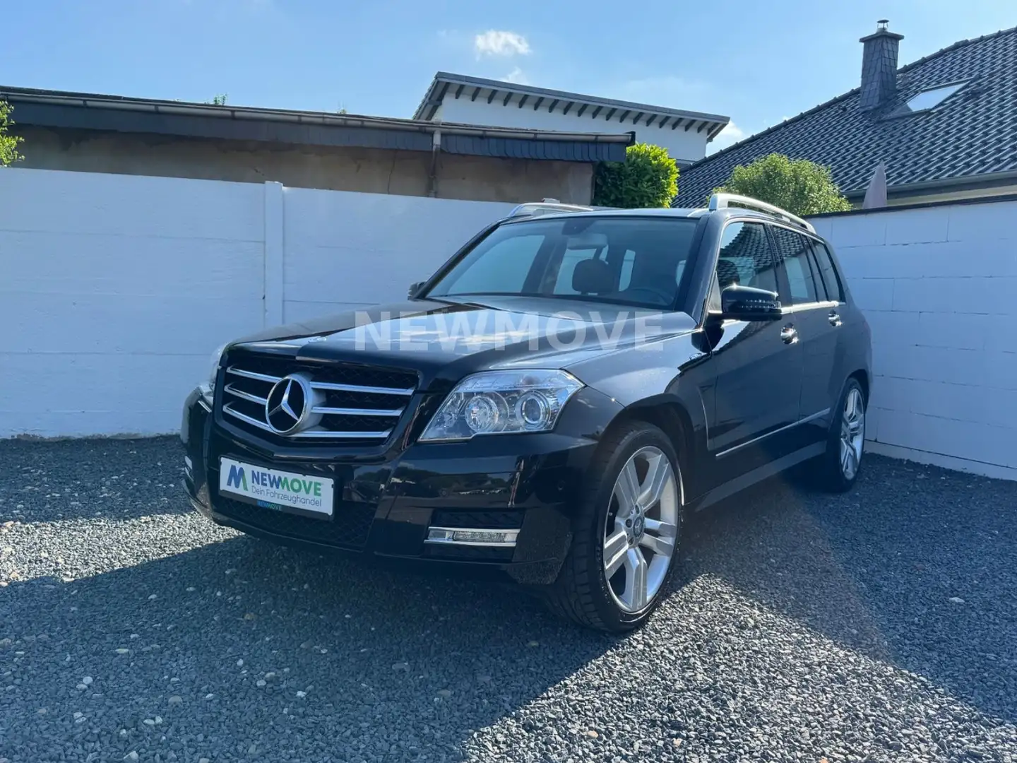 Mercedes-Benz GLK 350 CDI 4Matic Xenon AHK Pano SHZ Tempomat Negru - 2