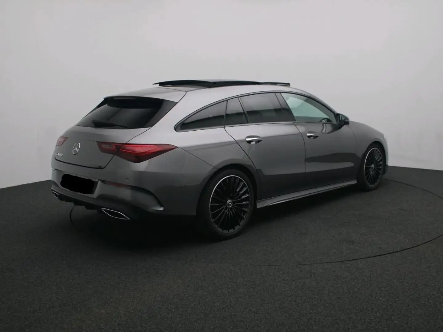 Mercedes-Benz CLA 180 STAR EDITION Shooting Brake + AMG LINE + PANORAMIS Grijs - 2