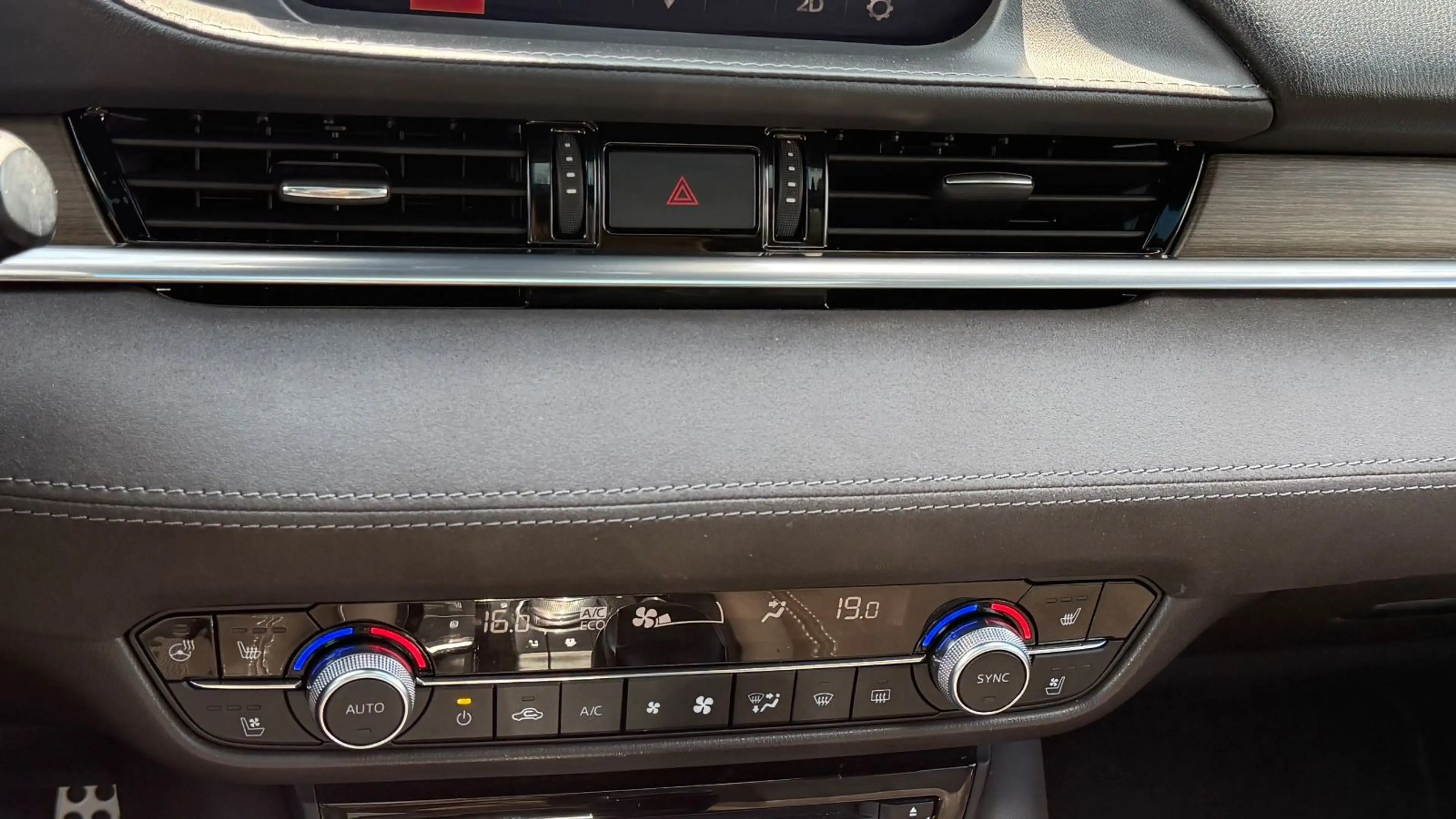 Mazda 6 Kombi Sports-Line AWD | KAMERA | BOSE | LED — photo 15