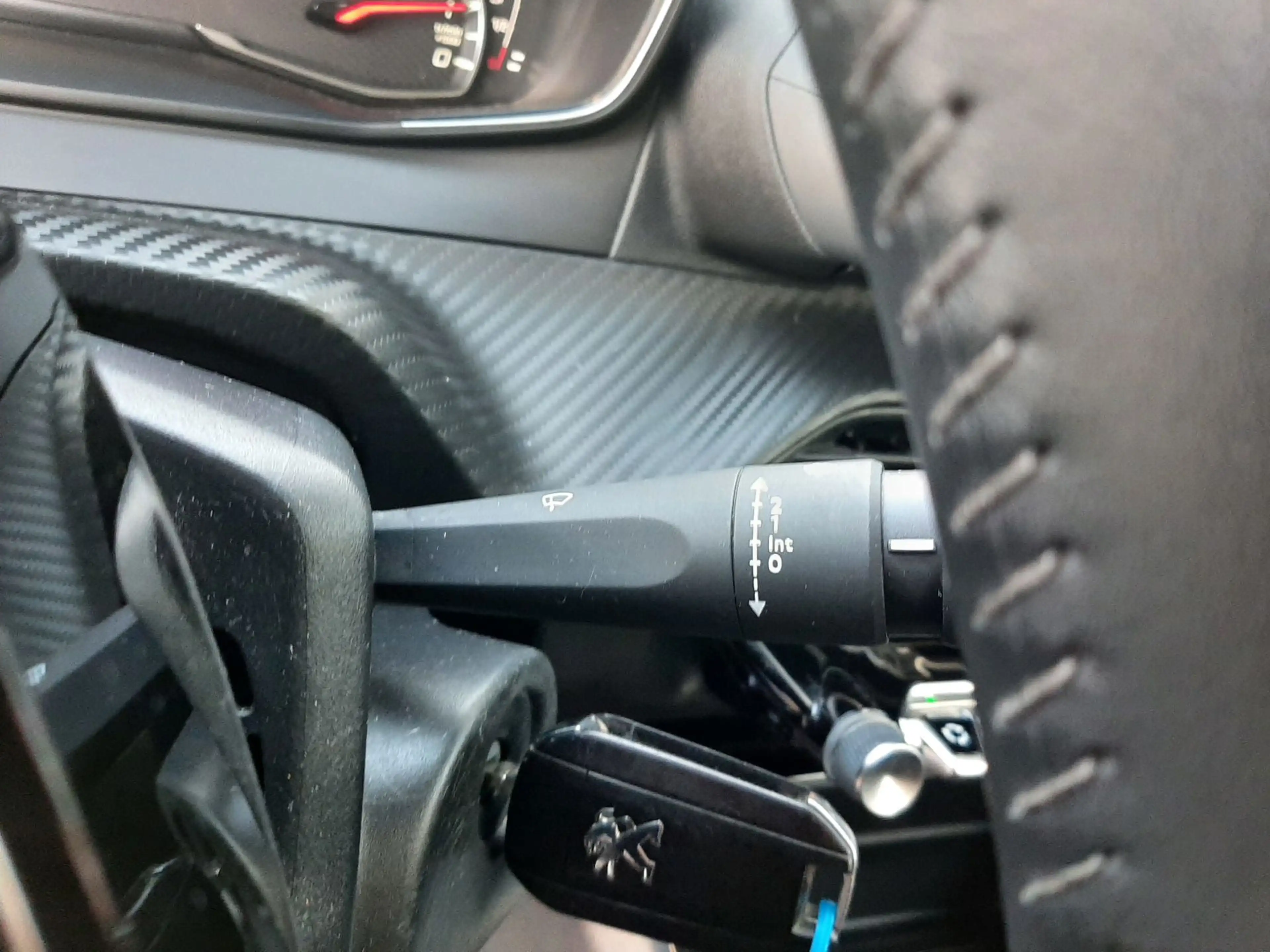 Peugeot 208 1.2 PureTech Active Pack navi clima cruise riem ve — photo 12