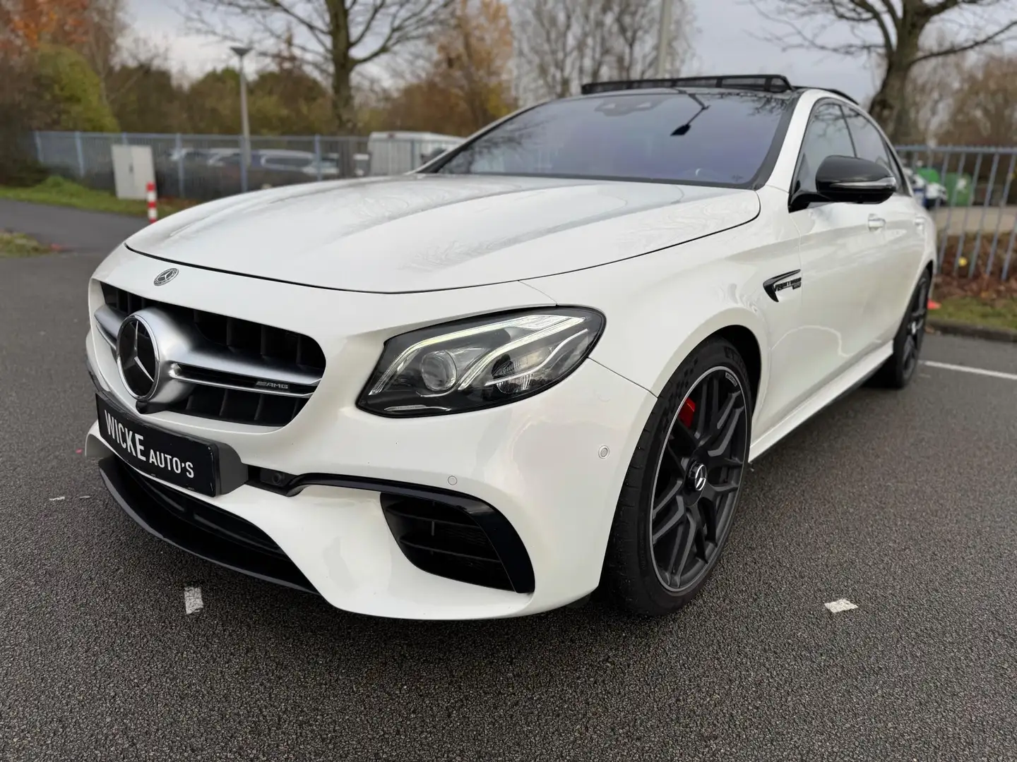 Mercedes-Benz E 63 AMG S 4MATIC Softclose Panorama 360 Camera Wit - 2