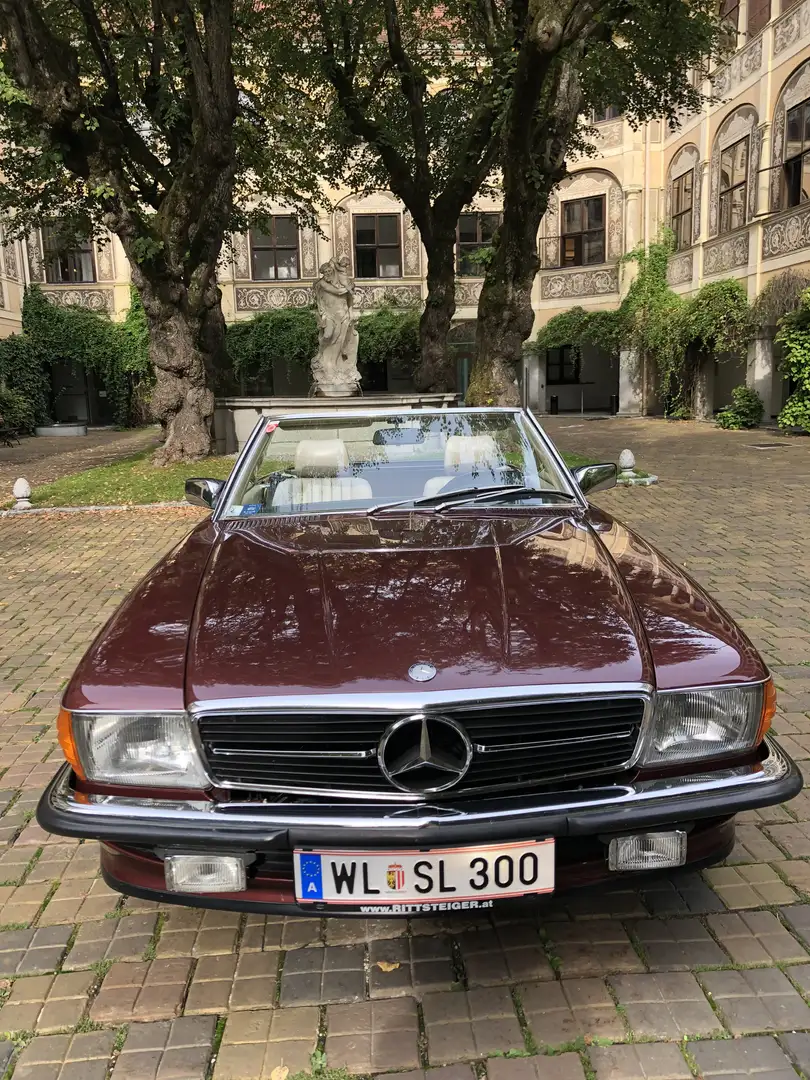 Mercedes-Benz SL 300 R107 Cabrio Automatik Rot - 2