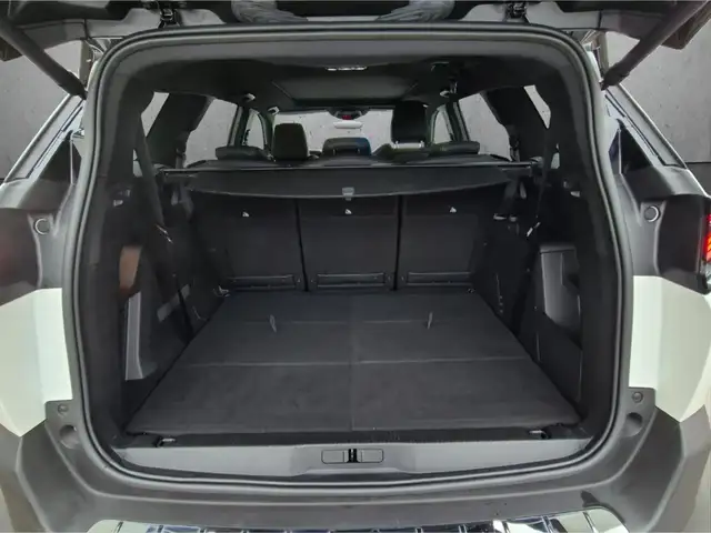 Peugeot 5008 view 7